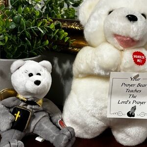 NWT White Prayer Bear & Angelic Beanie Bear.
Large Bear says the Lord’s Prayer